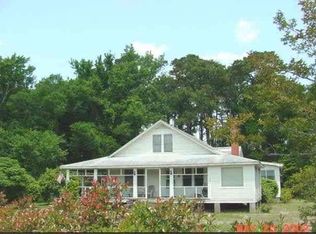 740 W Kitty Hawk Rd, Kitty Hawk, NC 27949