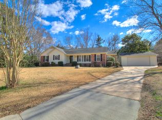 4306 Creemore Dr, Charlotte, NC 28213