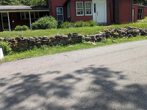 4th image of 3 Elmhurst Avenue