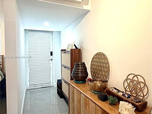 4th image of 626 Meridian Ave APT 5