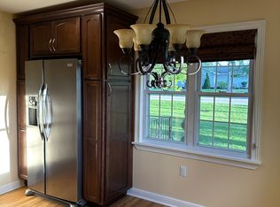 2262 Darlington Rd, Beaver Falls, PA 15010