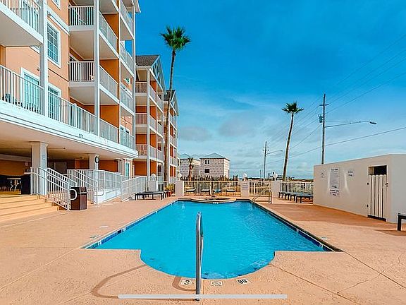 5th image of 572 E Beach Blvd #210