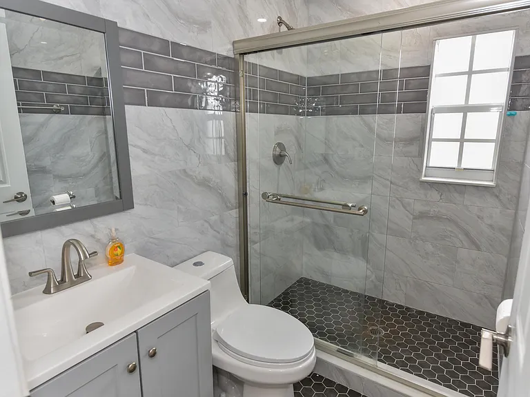 1001 S Federal Hwy #3 — Photo 7