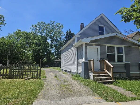 3652 E 47th St, Cleveland, OH 44105