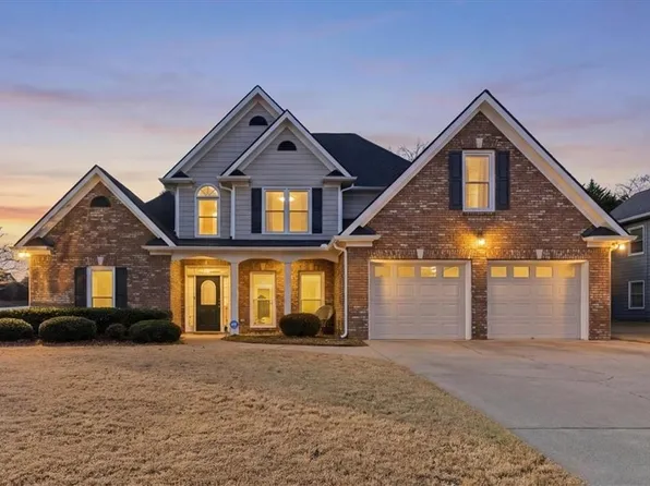 74 Planters Dr NW, Cartersville, GA 30120