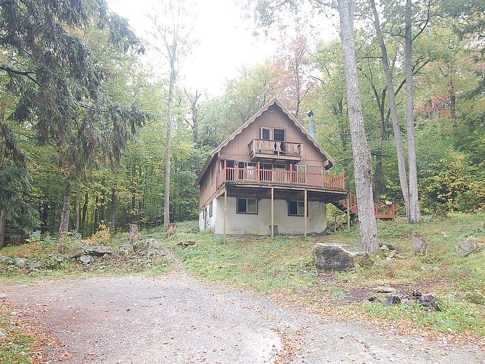2nd image of 440 Edie Lane #440