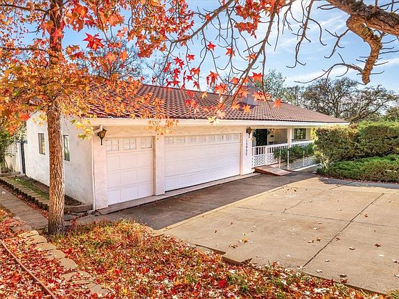 2nd image of 13937 Sun Forest Dr