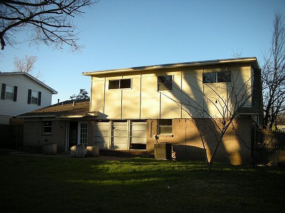 REAR/HOME