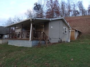 100 Lost Fork Rd, Big Spring, WV 26137