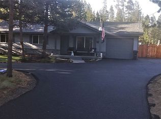 17241 Gadwall Dr, Bend, OR 97707