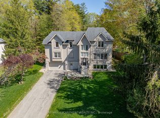 1034 Lakeshore Rd W, Mississauga, ON L5H 1J1