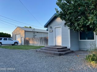 1113 S 44th Ave, Yakima, WA 98908