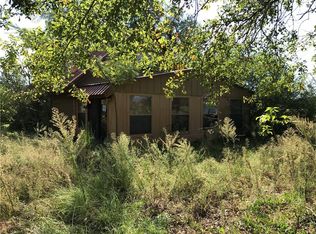 391 County Road 1425, Bogata, TX 75417