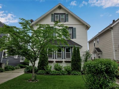 48 Groveland St, Buffalo, NY, 14214