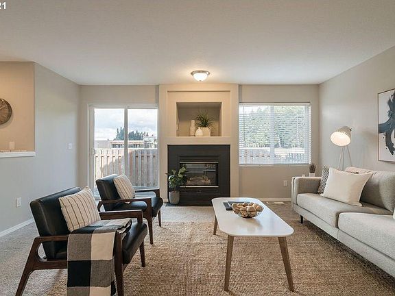 2nd image of 5115 NE Candlewood Pl