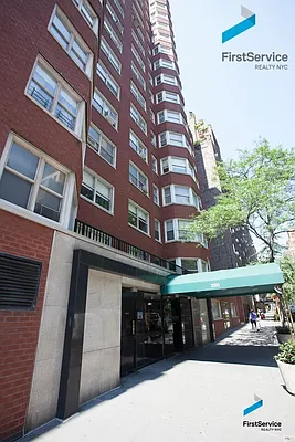 Rented by FirstService Realty (legacy) | media 19