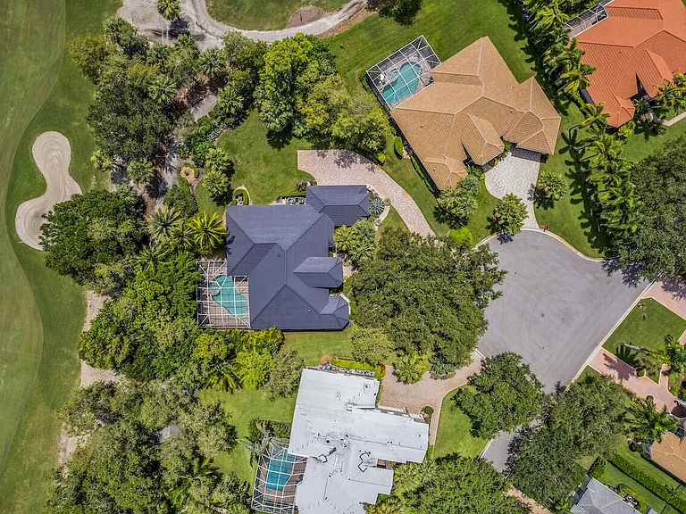 856 Forest Glen Ln — Photo 35