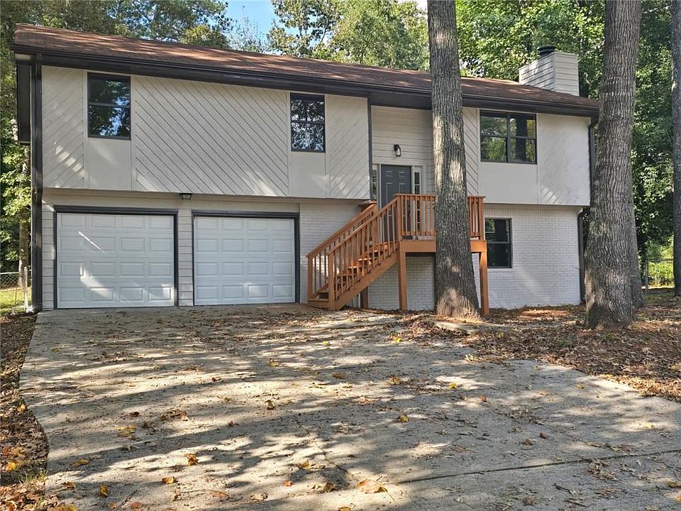 1st image of 3301 Summer Wood Cir