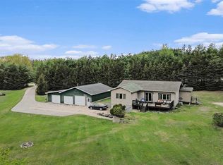 4024 Behling Rd, Boyne City, MI 49712