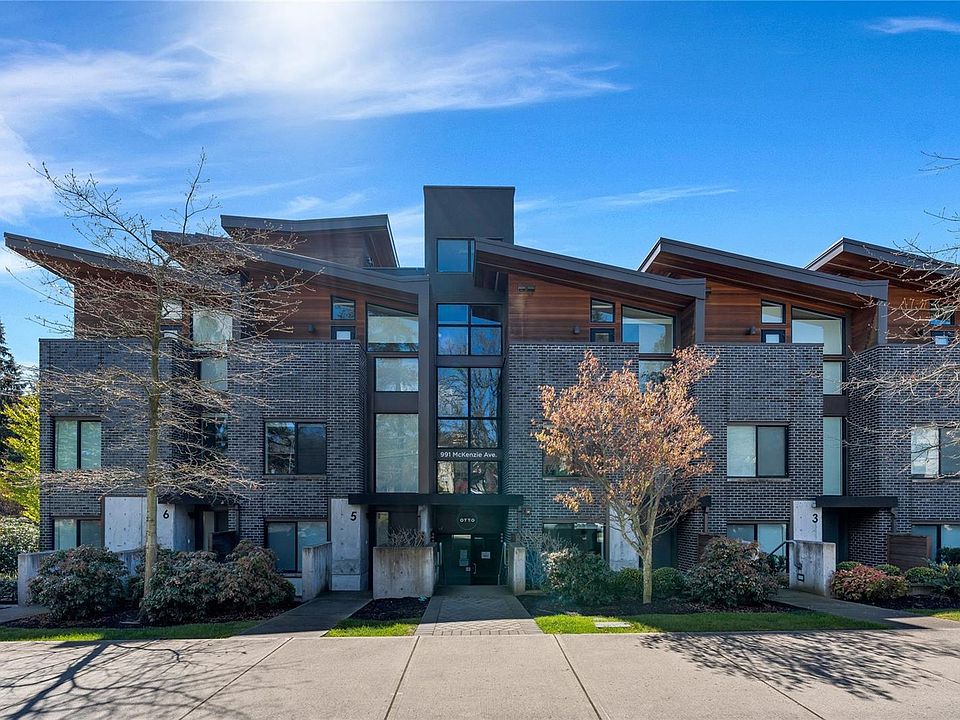1st image of 991 McKenzie Ave #4