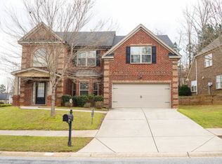 7866 Gossamer Dr, Fairburn, GA 30213