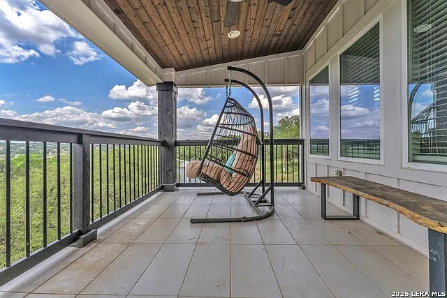 2488 Waterfront Park Dr — Photo 47
