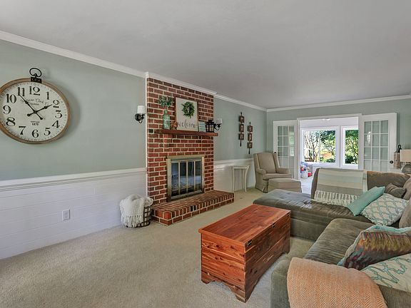 2nd image of 518 Coralberry Dr