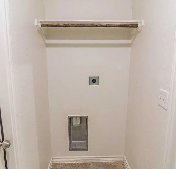2306 Duntov Dr — Photo 17