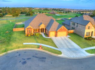 11112 Sand Trap Way, Yukon, OK 73099