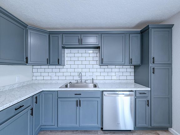 5th image of 1126 N 9th St