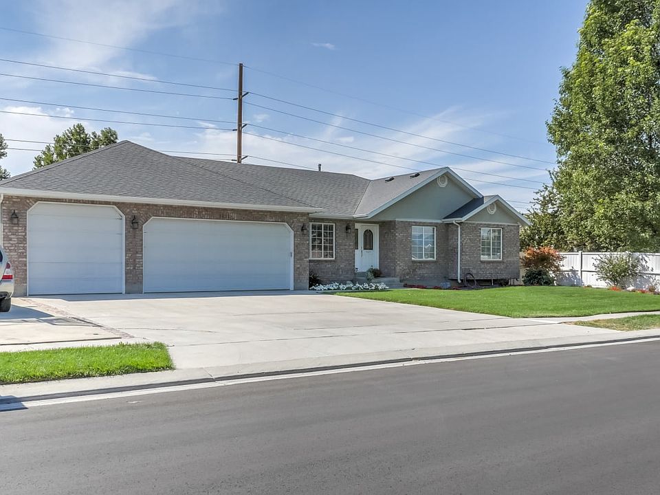 1st image of 9498 S Morywood Ln
