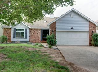 918 W Brookshire Dr, Springfield, MO 65810