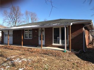 224 S Chestnut St, Collinsville, IL 62234