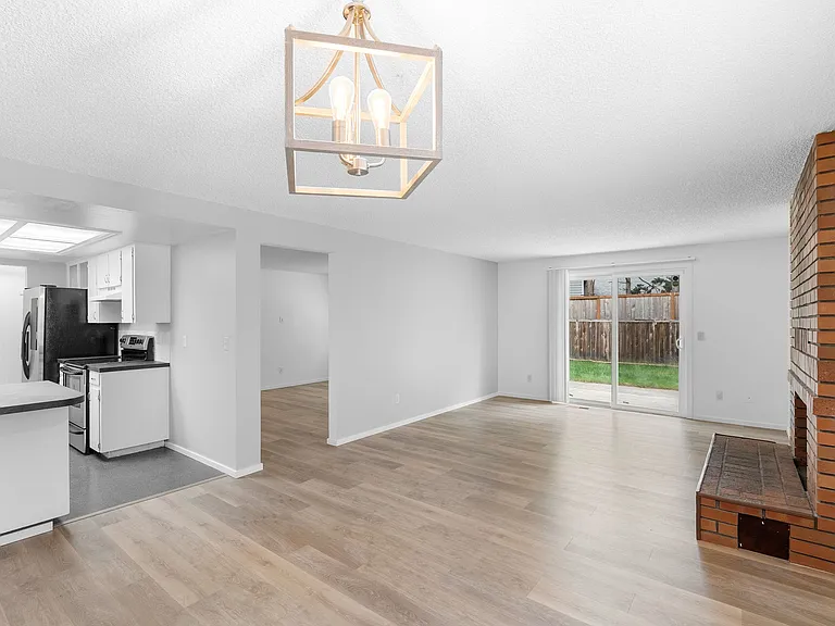 1378 NE Centurion Dr — Photo 12