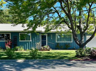 1218 Michigan St, Sandpoint, ID 83864