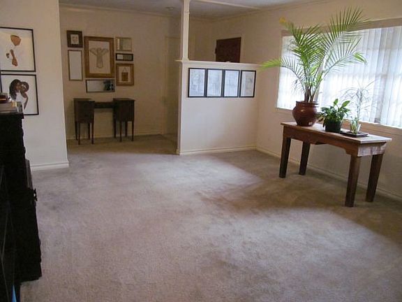 3rd image of 5645 Camellia Dr