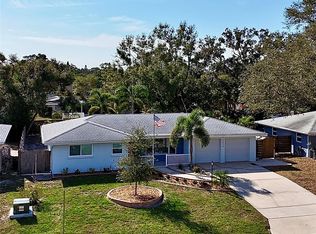 2426 Tangerine Dr, Sarasota, FL 34239