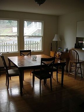 3rd image of 1754 Meadow Trl