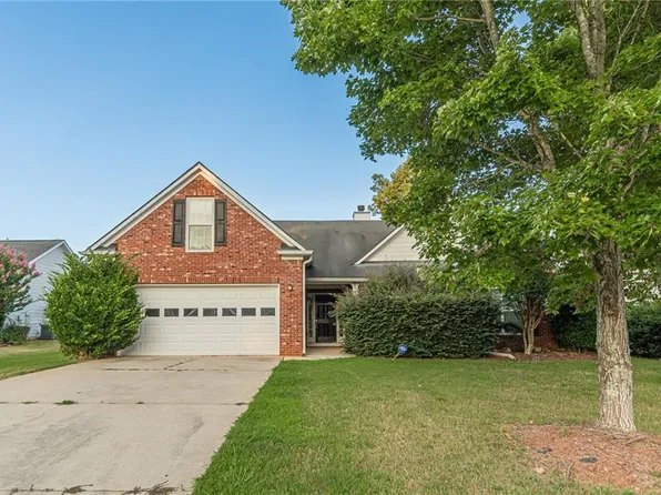 124 Sparkling Spring Trl, McDonough, GA 30252