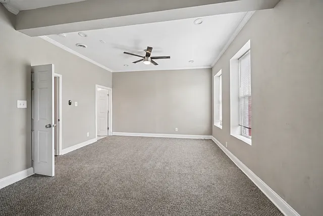 5647 Vernon Ave — Photo 21