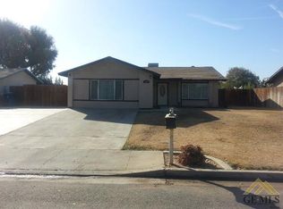 3945 Moss St, Bakersfield, CA