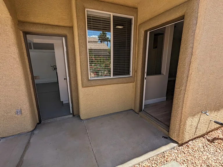 10957 Napa Ridge Dr — Photo 31
