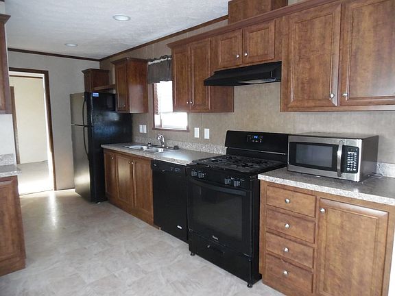 3rd image of 2129 Arrowhead Dr #416