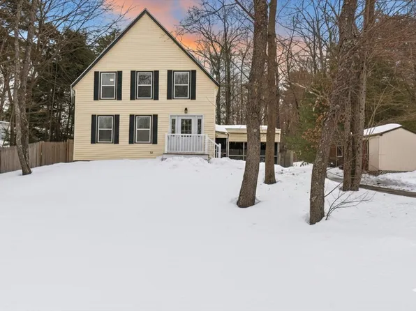 32 Summer St, Georgetown, MA 01833