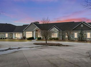 8710 Schlatter Rd, Leo, IN 46765