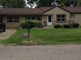 1081 Charest Ave Lake Access, Waterford, MI 48327