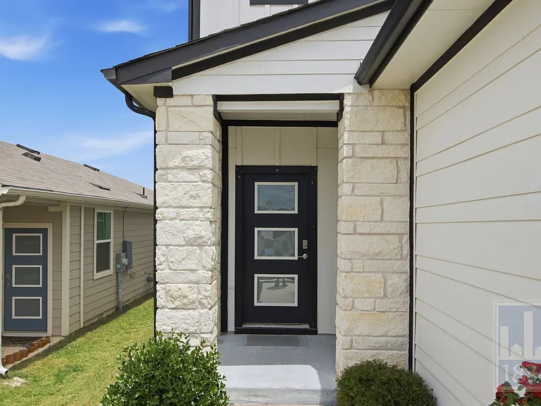 10925 Tildon Ave — Photo 31