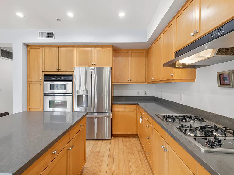 201 E Angeleno Ave #205 — Photo 14