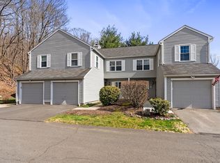 89 Quarry Village Rd #89, Cheshire, CT 06410