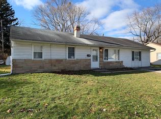 1419 Holly Hill Dr, Champaign, IL
